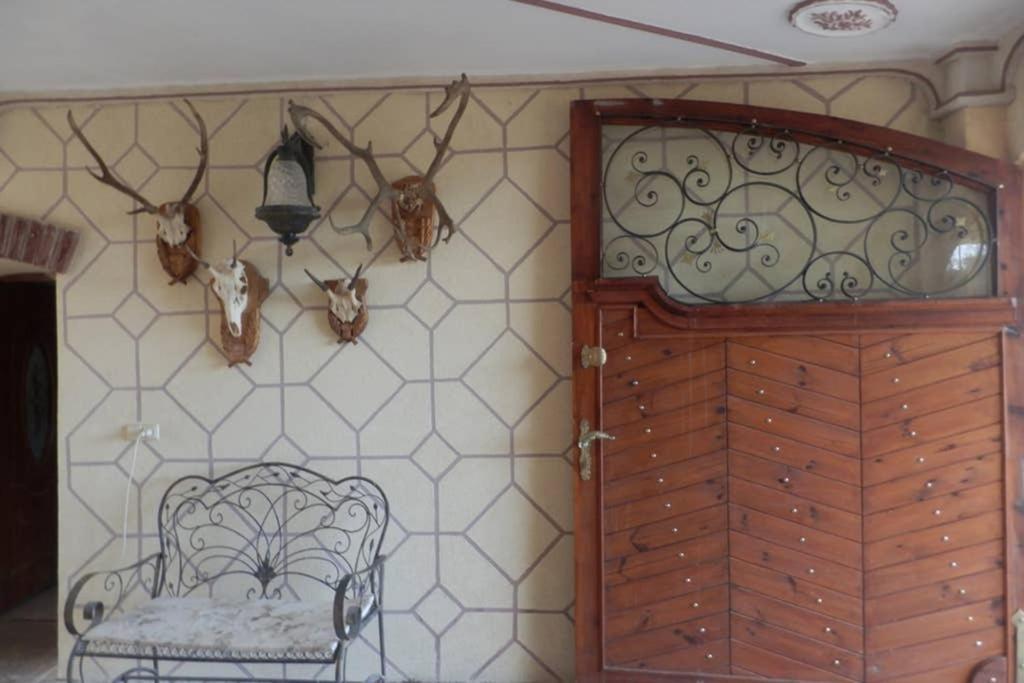 Zamecek Zdiky - Moderni Maly Apartman Bujanov Bagian luar foto